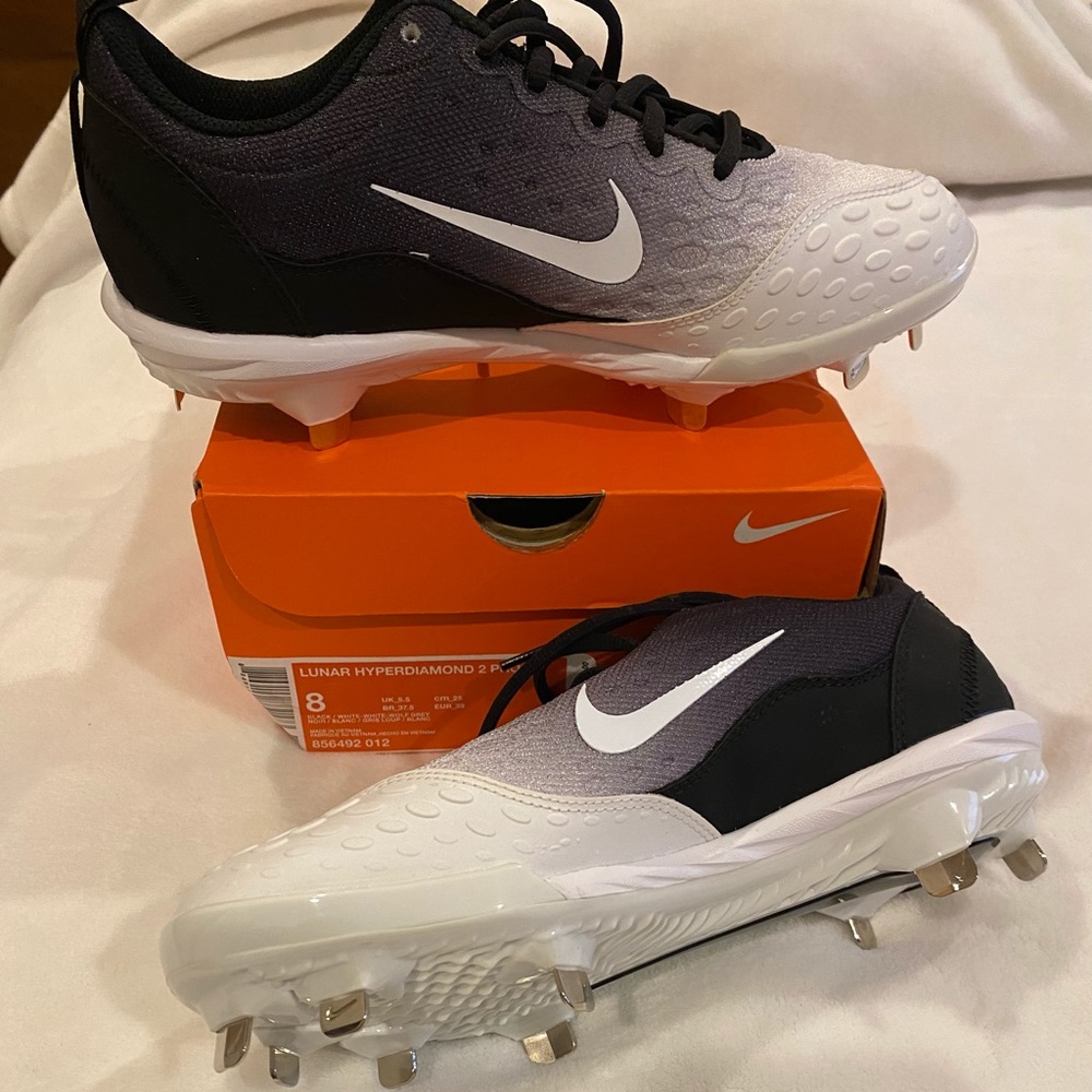 Women’s Nike Lunar Hyperdiamond 2 Pro Metal Cleats